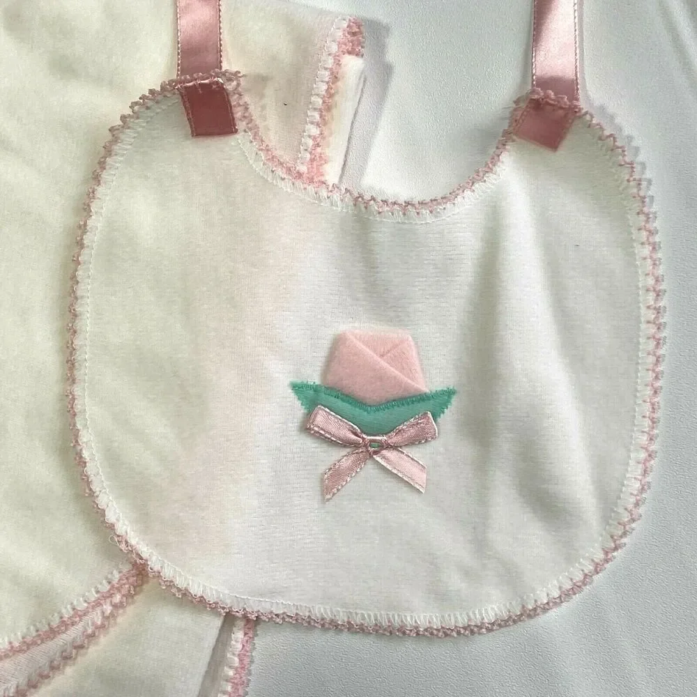 Zona Lee White Cozy Polyester Rose Bud Baby Blanket + Bib NOS USA Made 34 X 36